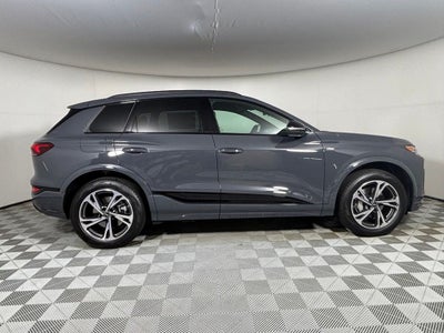 2027 Audi Q6 e-tron Premium Plus quattro