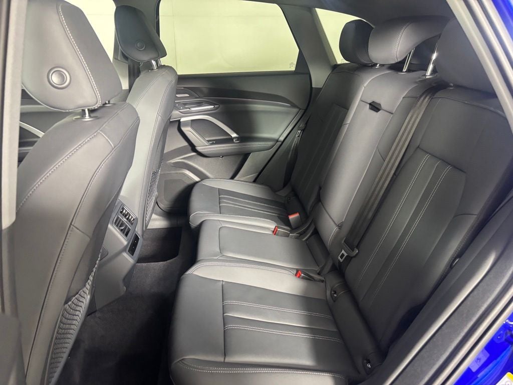 2026 Audi Q5 2.0T Premium Plus quattro