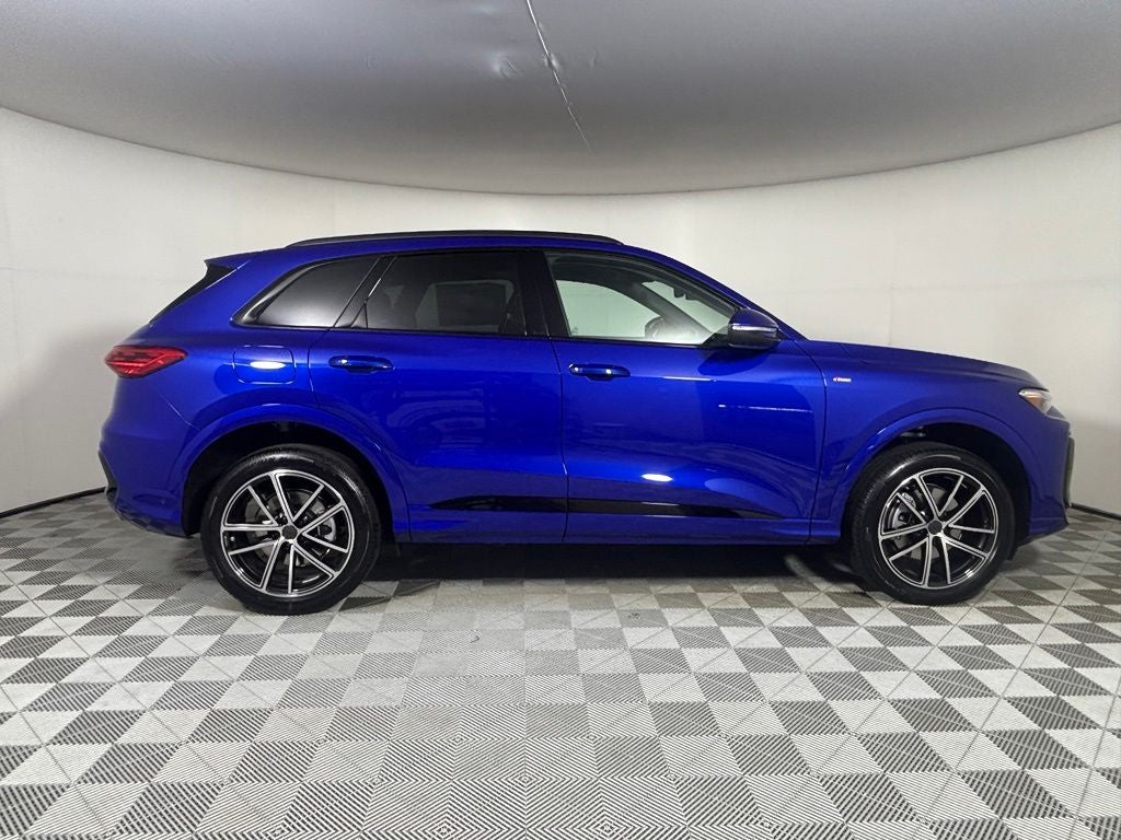 2026 Audi Q5 2.0T Premium Plus quattro
