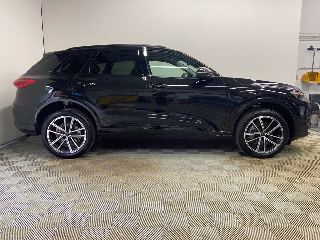 2026 Audi Q5 2.0T Premium Plus quattro