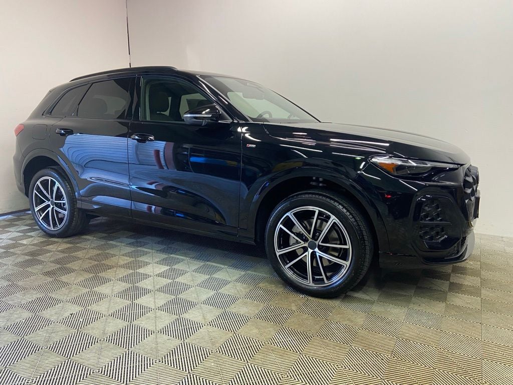 2026 Audi Q5 2.0T Premium Plus quattro