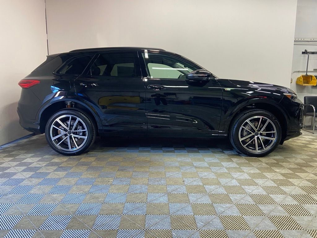 2026 Audi Q5 2.0T Premium Plus quattro