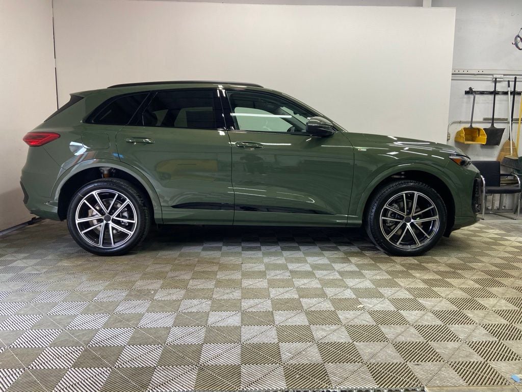2026 Audi Q5 2.0T Premium Plus quattro