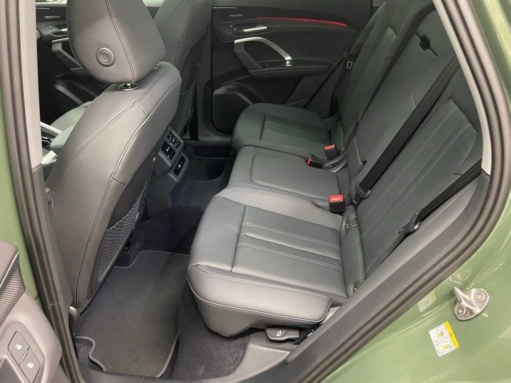 2026 Audi Q5 2.0T Premium Plus quattro