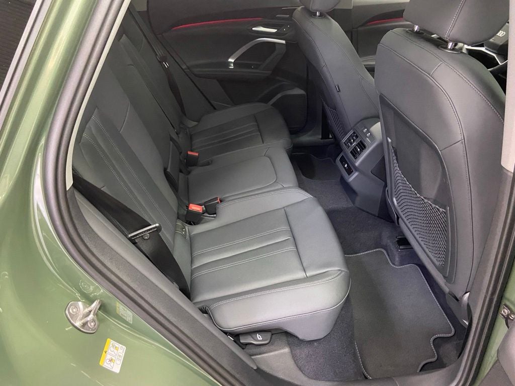 2026 Audi Q5 2.0T Premium Plus quattro