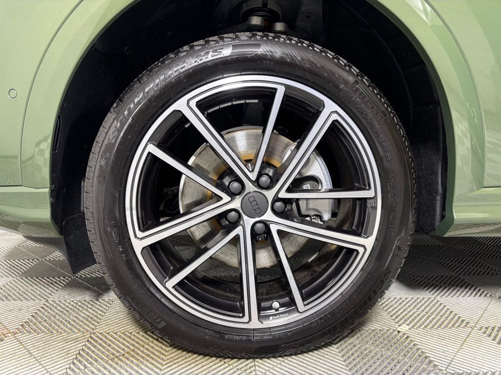 2026 Audi Q5 2.0T Premium Plus quattro