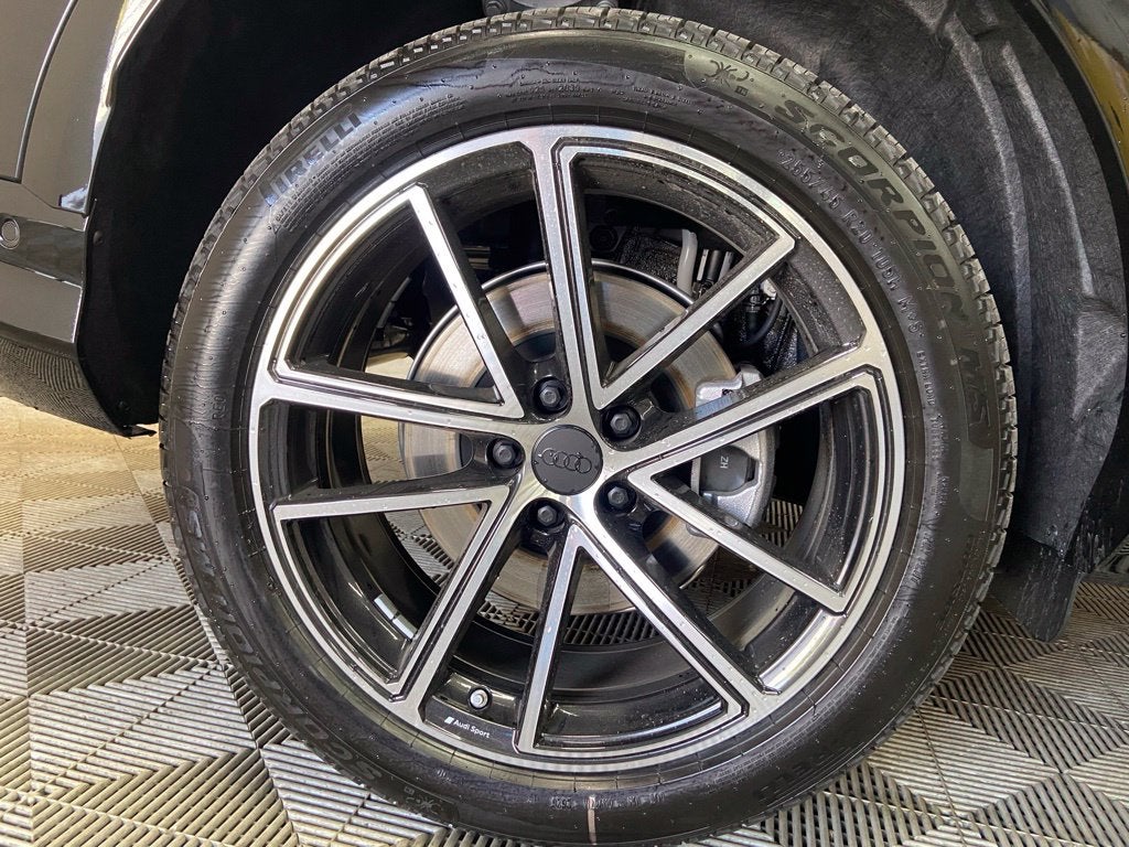 2026 Audi Q5 2.0T Premium Plus quattro