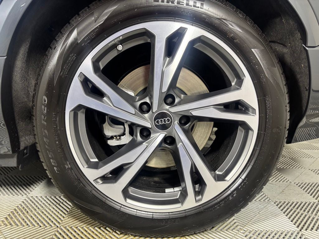 2027 Audi Q6 e-tron Prestige quattro