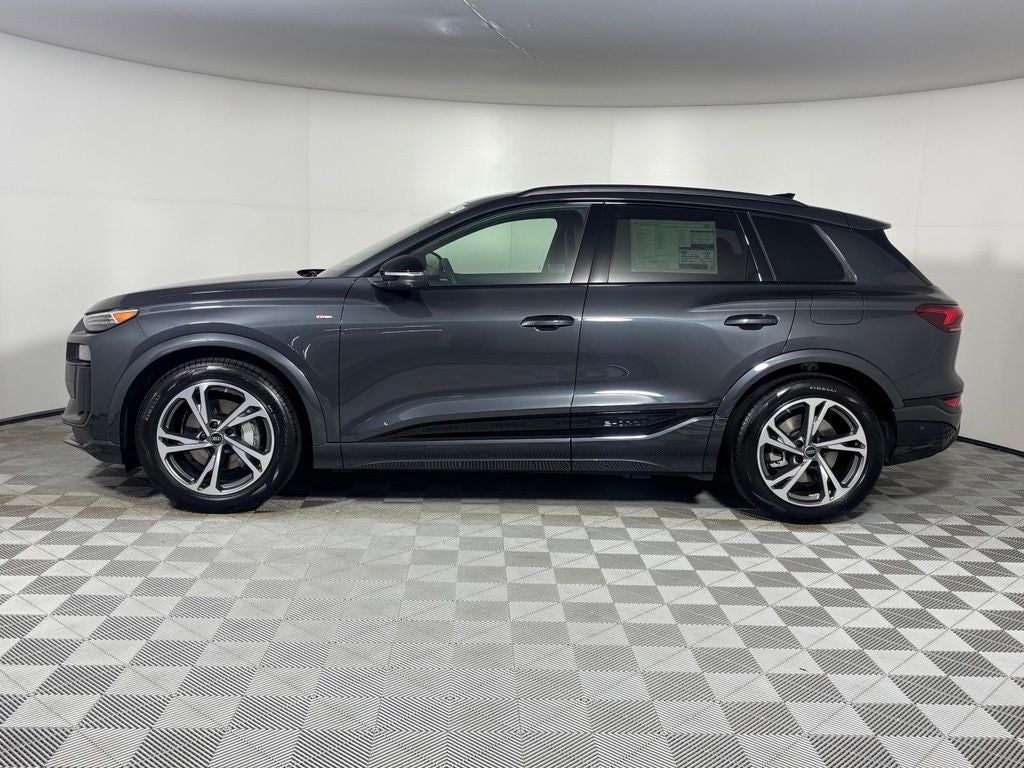 2027 Audi Q6 e-tron Prestige quattro