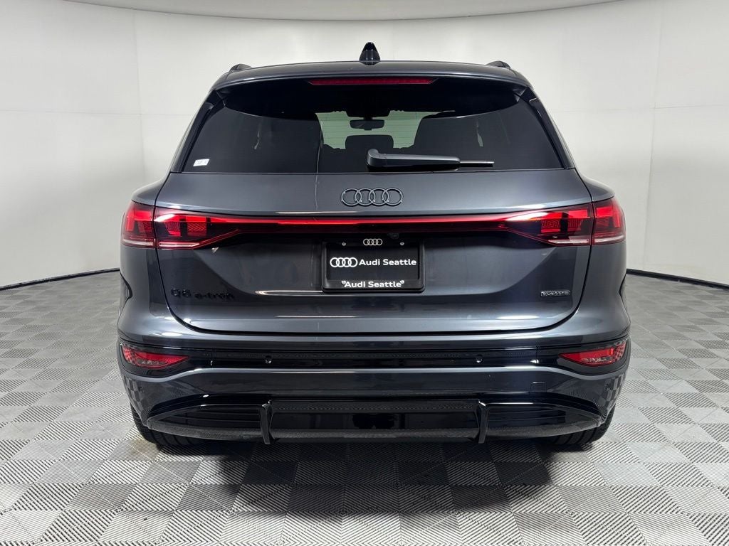 2027 Audi Q6 e-tron Prestige quattro