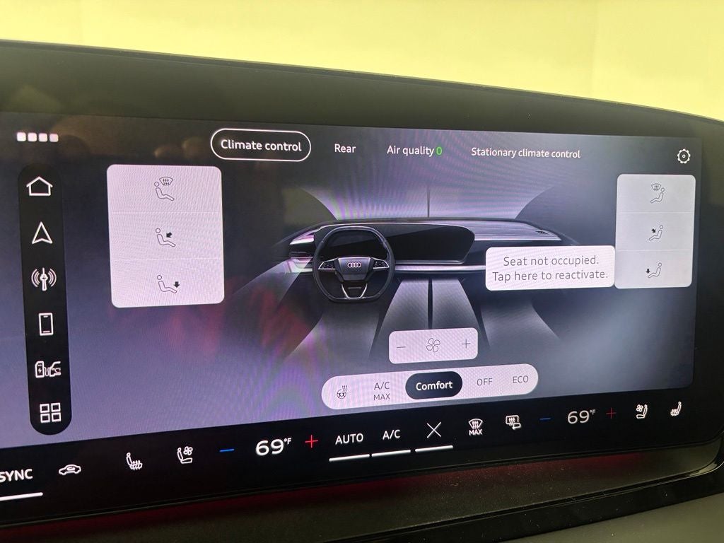 2027 Audi Q6 e-tron Prestige quattro