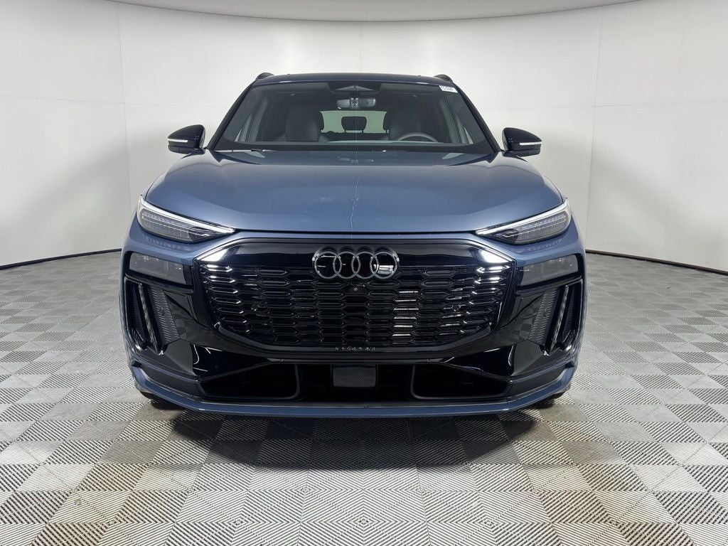 2027 Audi Q6 e-tron Prestige quattro