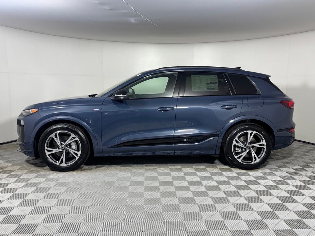 2027 Audi Q6 e-tron Prestige quattro