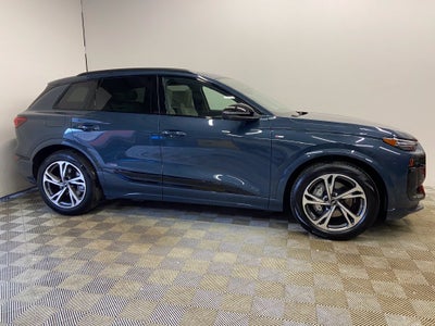2027 Audi Q6 e-tron Prestige quattro
