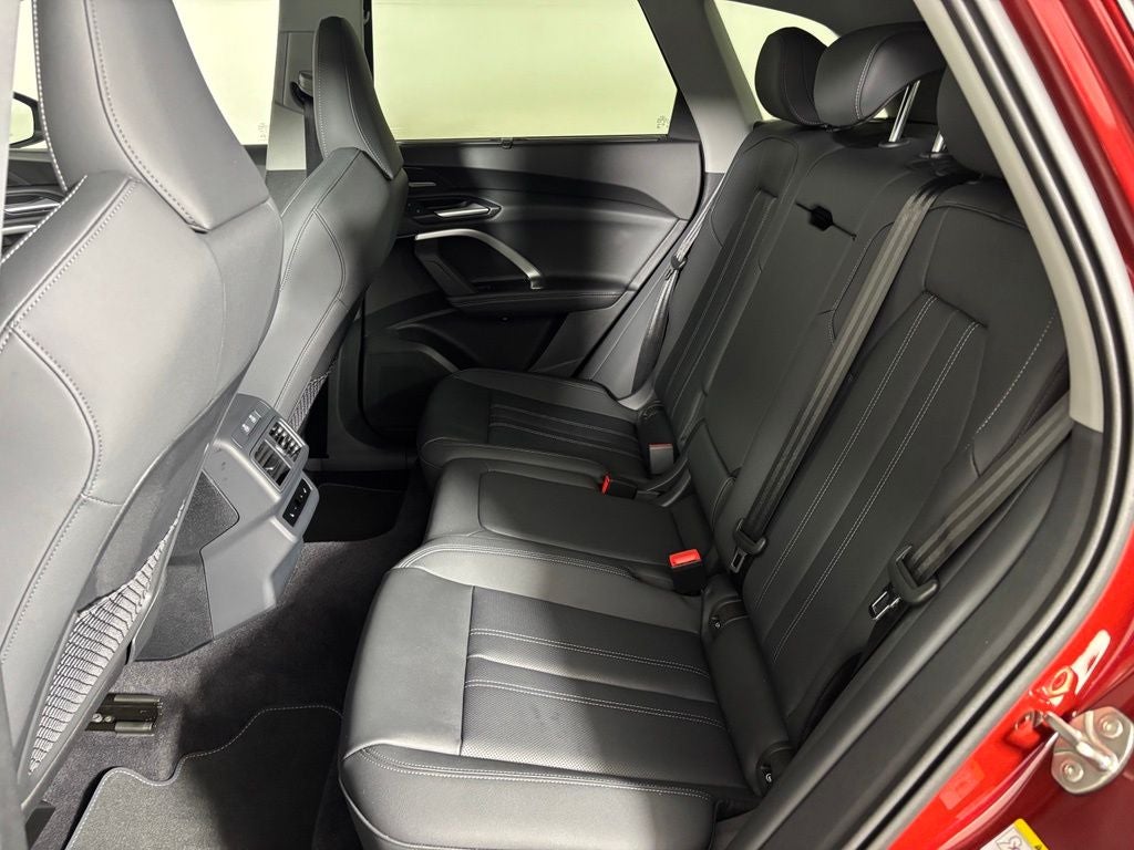 2026 Audi Q5 2.0T Prestige quattro
