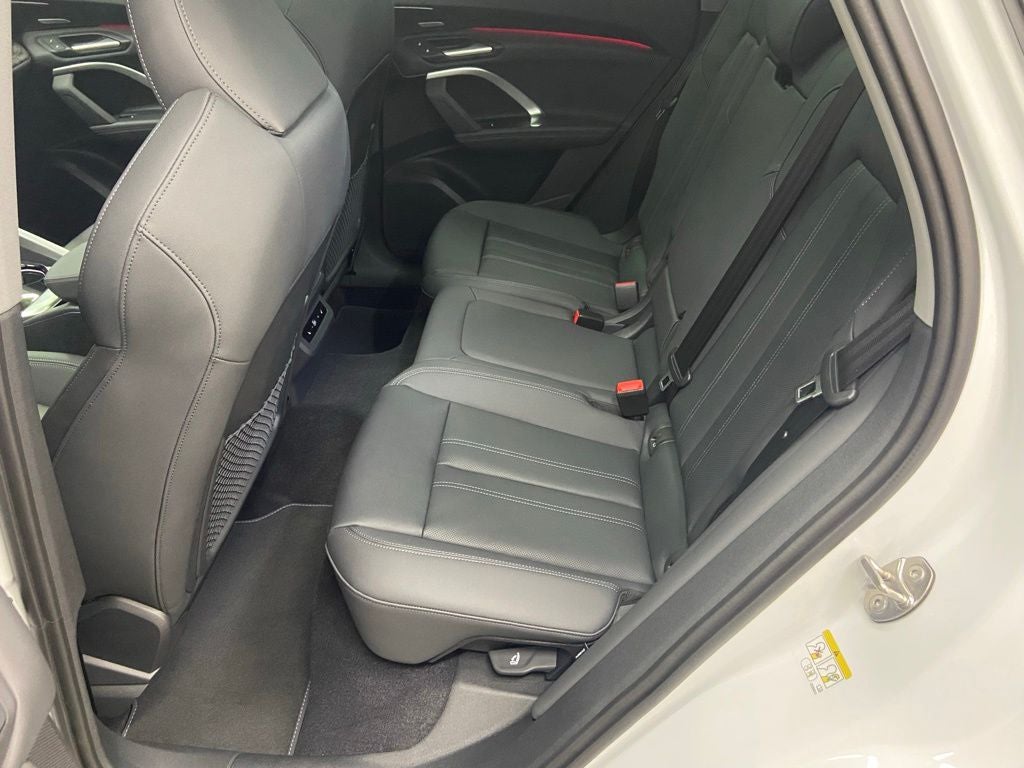 2026 Audi Q5 2.0T Prestige quattro