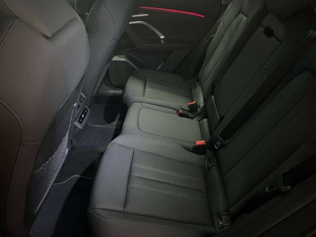 2026 Audi Q5 2.0T Prestige quattro