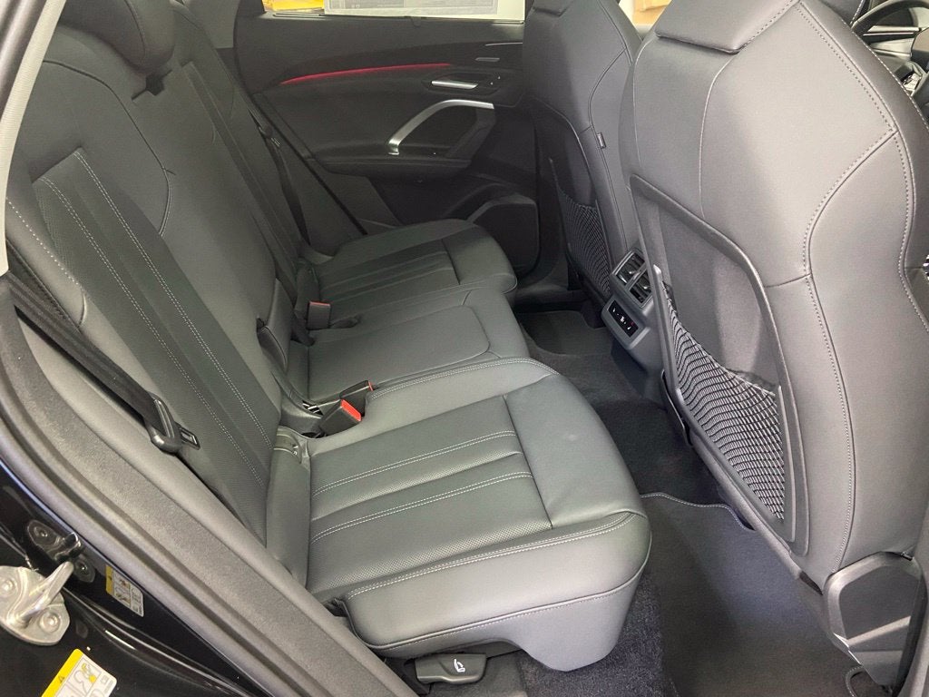2026 Audi Q5 2.0T Prestige quattro