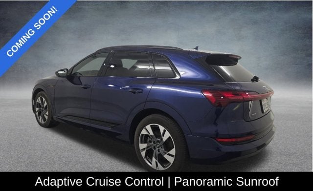 2022 Audi e-tron Premium