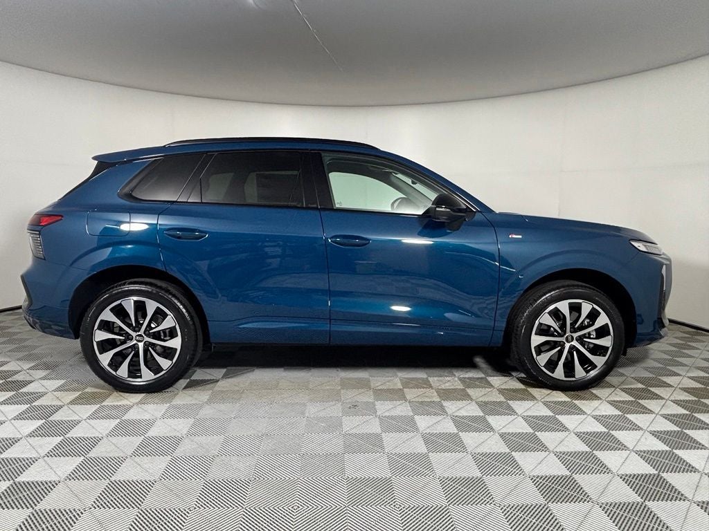 2026 Audi Q3 S line quattro