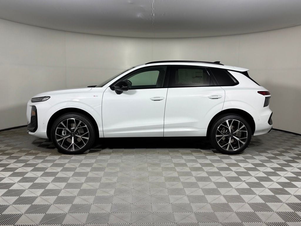 2026 Audi Q3 S line quattro