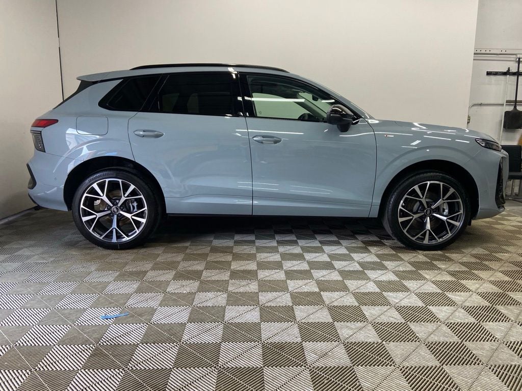 2026 Audi Q3 S line quattro