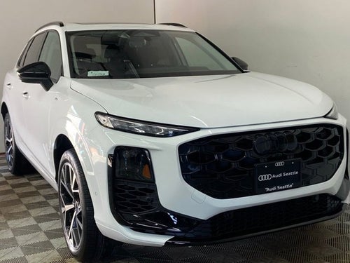 2026 Audi Q3 S line