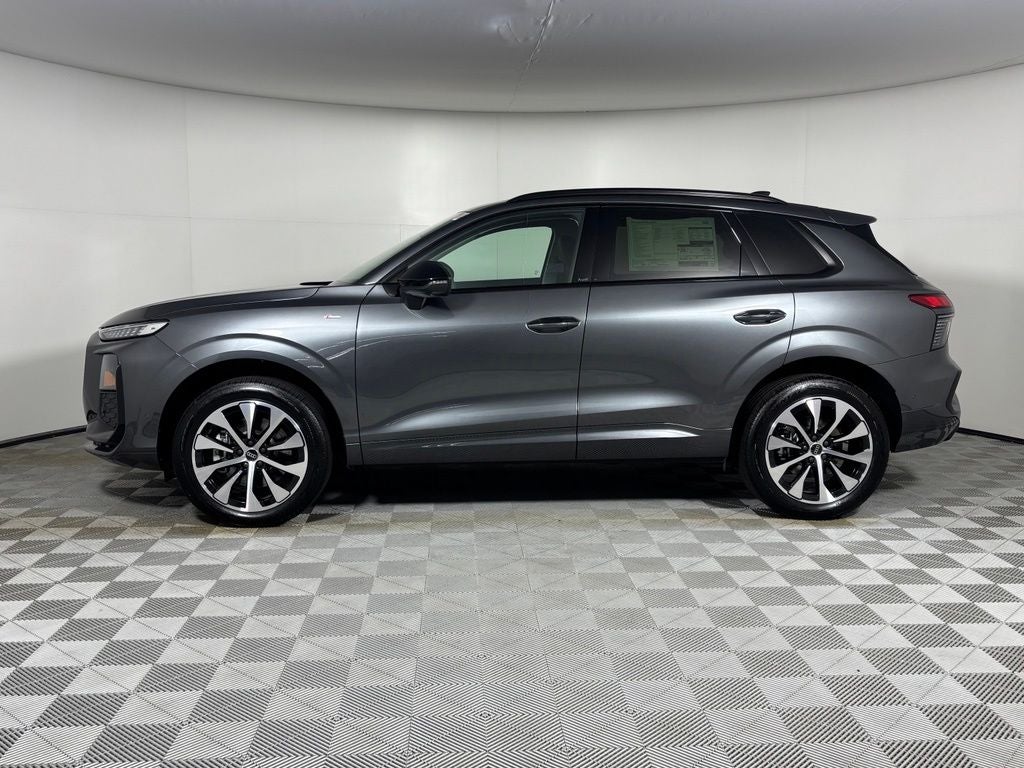 2026 Audi Q3 S line quattro