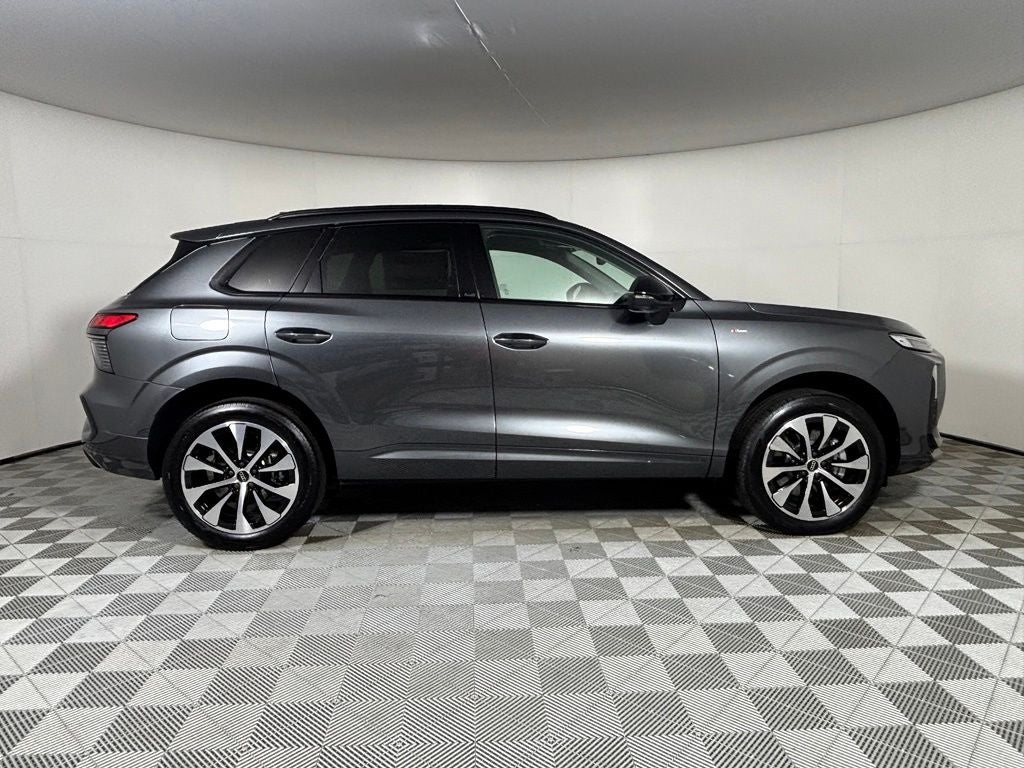 2026 Audi Q3 S line quattro
