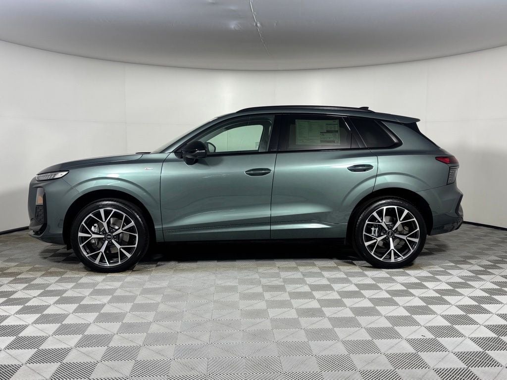 2026 Audi Q3 S line quattro