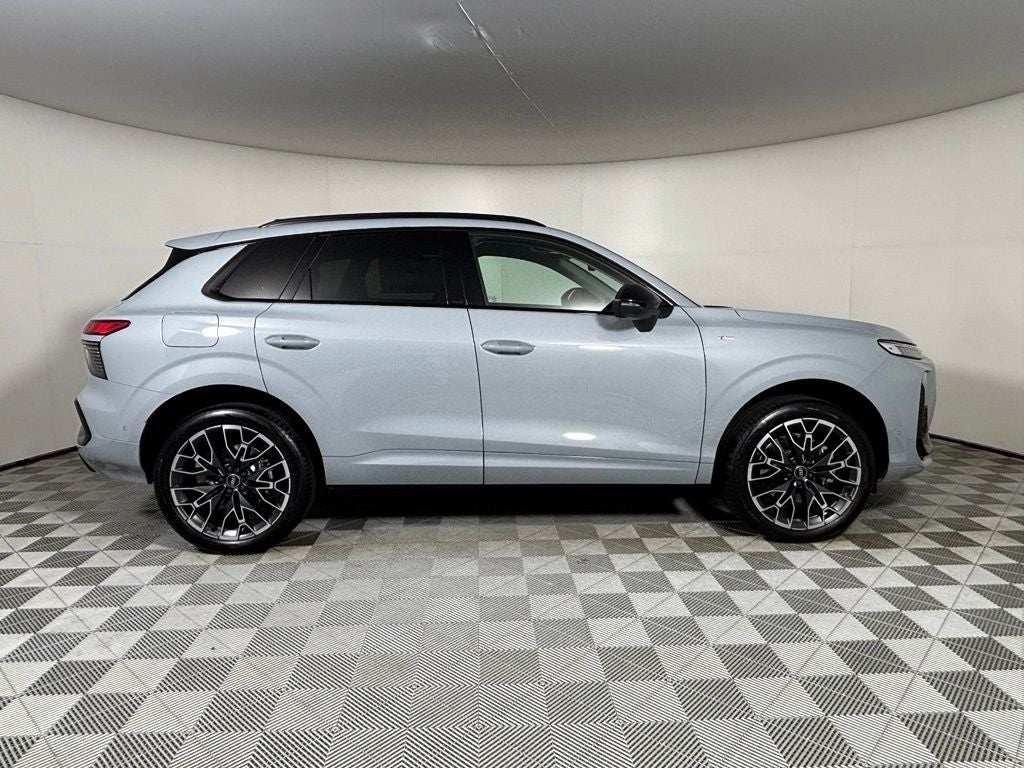 2026 Audi Q3 S line quattro