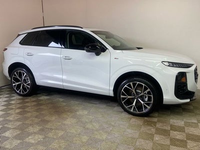 2026 Audi Q3 S line