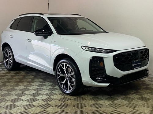 2026 Audi Q3 S line