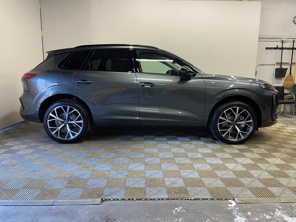 2026 Audi Q3 S line quattro