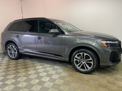 2026 Audi Q7 Premium