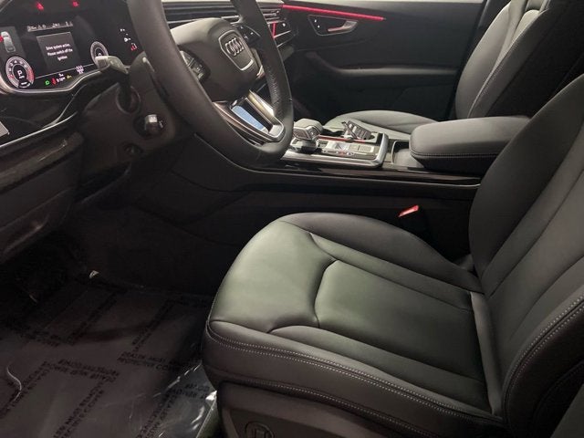 2026 Audi Q7 Premium