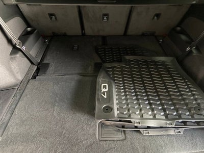 2026 Audi Q7 Premium