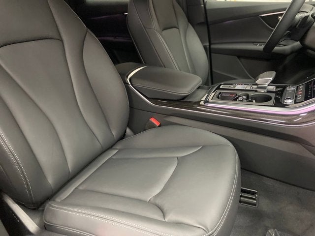2026 Audi Q7 Premium