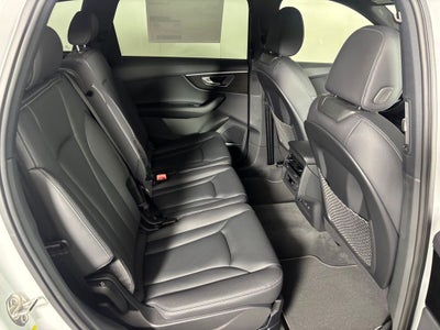 2026 Audi Q7 45 Premium quattro