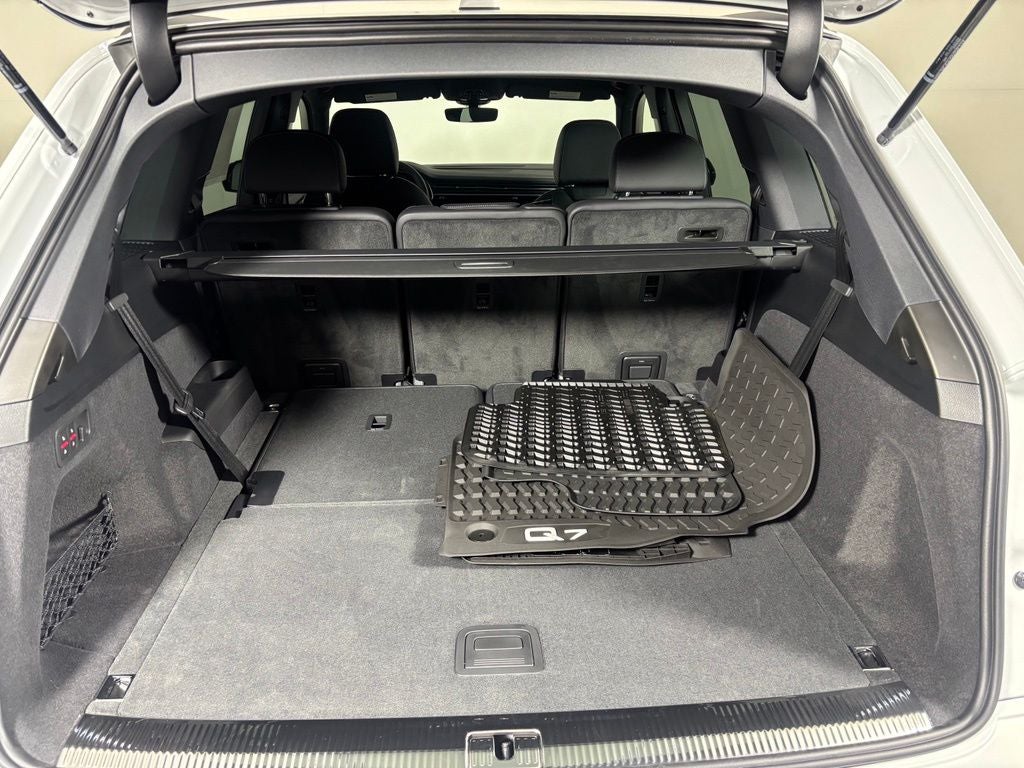 2026 Audi Q7 45 Premium quattro
