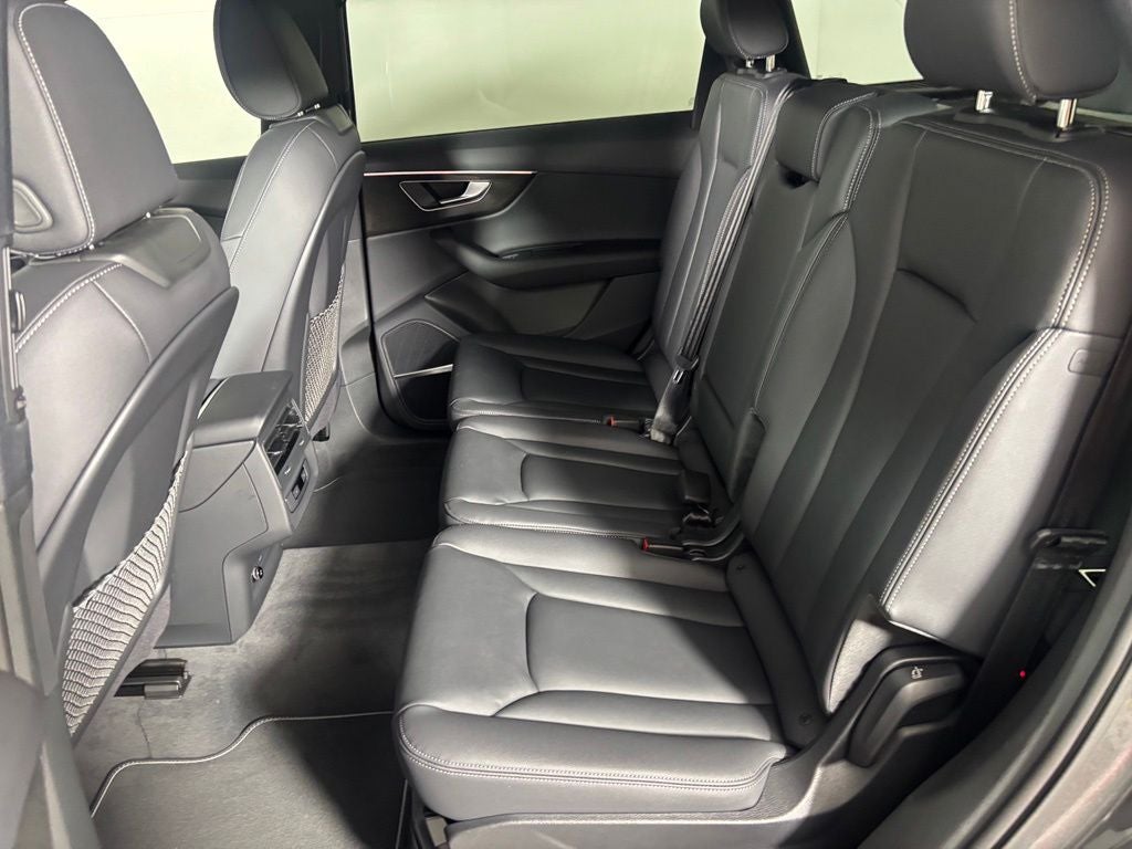 2026 Audi Q7 45 Premium quattro