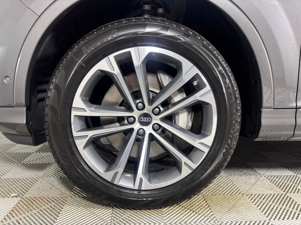 2026 Audi Q7 45 Premium quattro