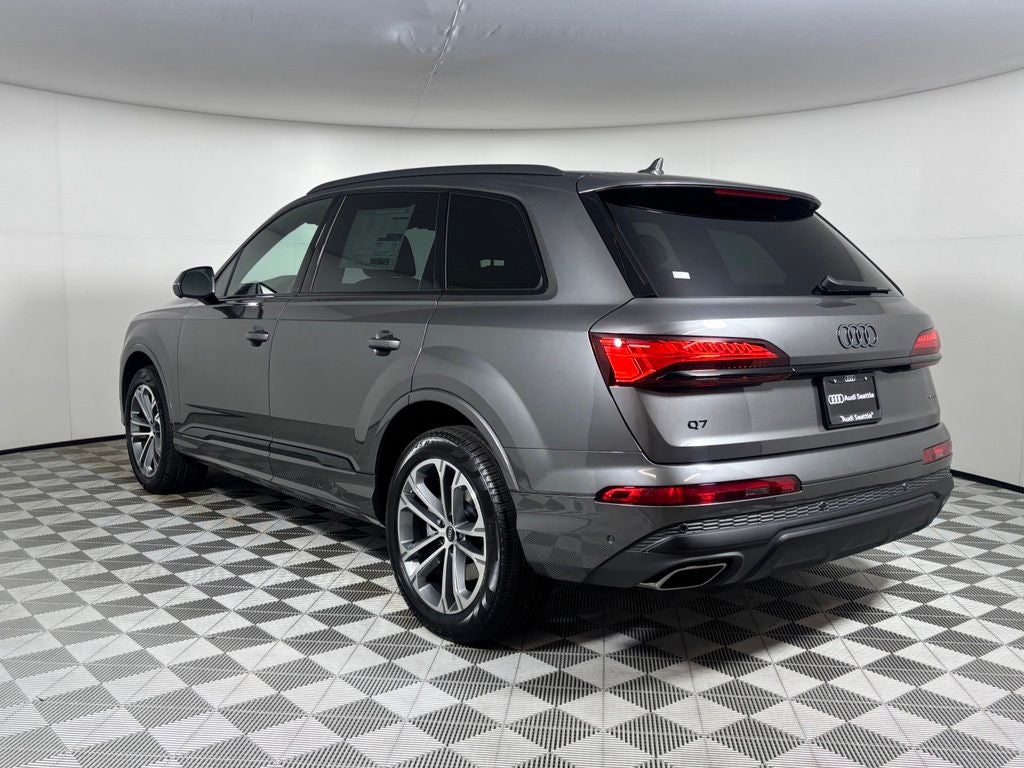 2026 Audi Q7 45 Premium quattro