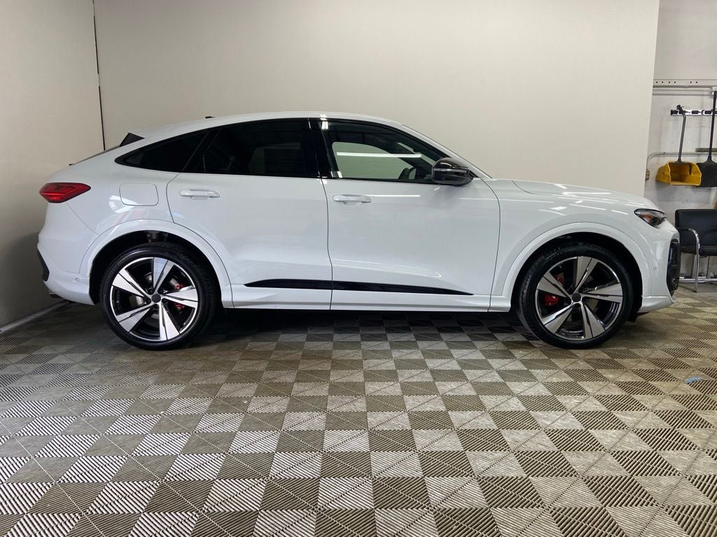 2026 Audi SQ5 Sportback Prestige quattro