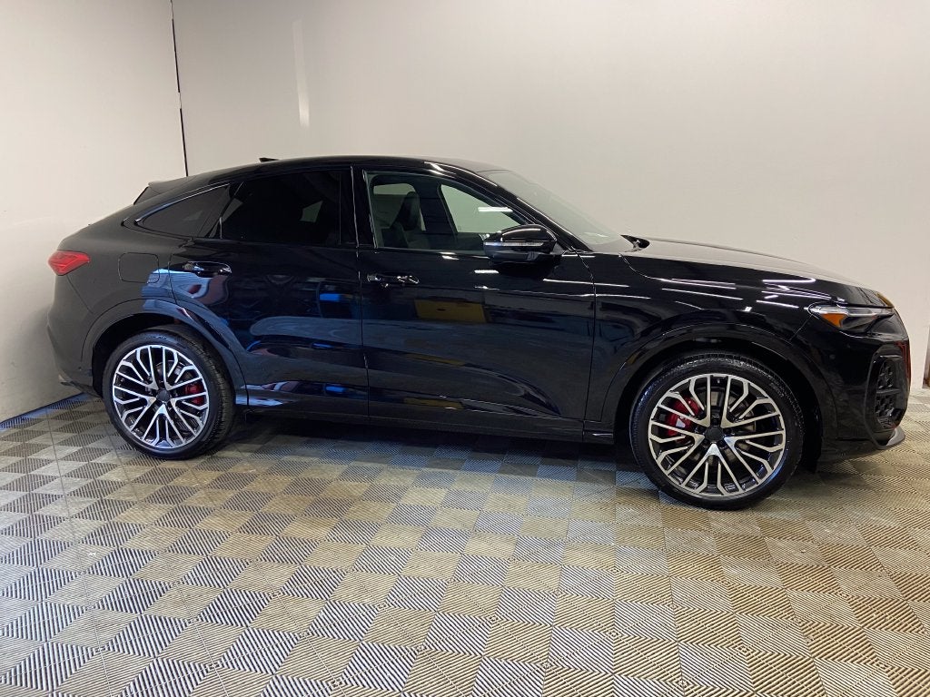 2026 Audi SQ5 Sportback Prestige quattro
