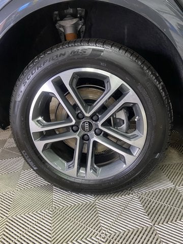 2025 Audi Q5 Sportback Premium