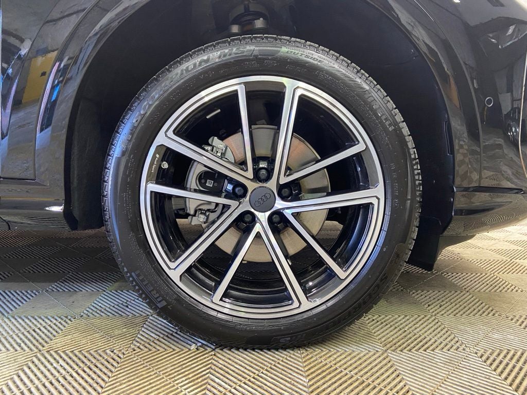 2026 Audi Q5 2.0T Premium Plus quattro