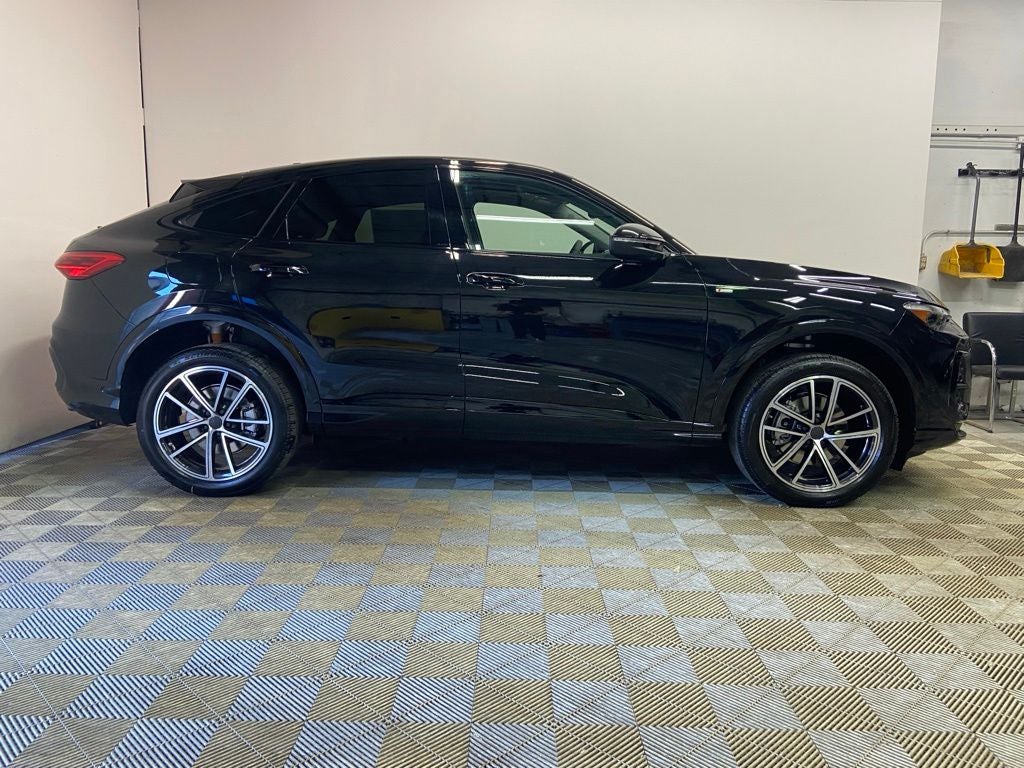 2026 Audi Q5 2.0T Premium Plus quattro