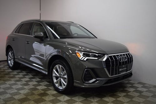 2025 Audi Q3 S line Premium Plus