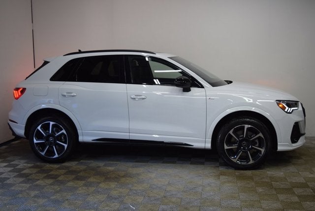 2025 Audi Q3 S line Premium Plus